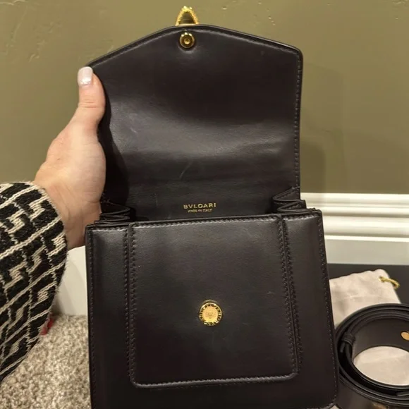 NEW BVLGARI FOREVER TOP MAXI TWO WAY with Crossbody strap and COA and dust bag - Picture 7 of 8